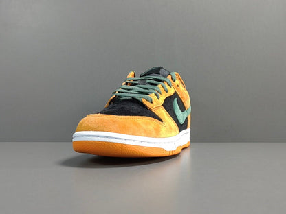 NIKE Dunk - Ceramic Sneakers - Red Unisex Streetwear Limited Edition