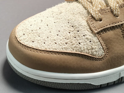 NIKE Dunk - Dark Driftwood Sneakers - Red Unisex Streetwear Limited Edition