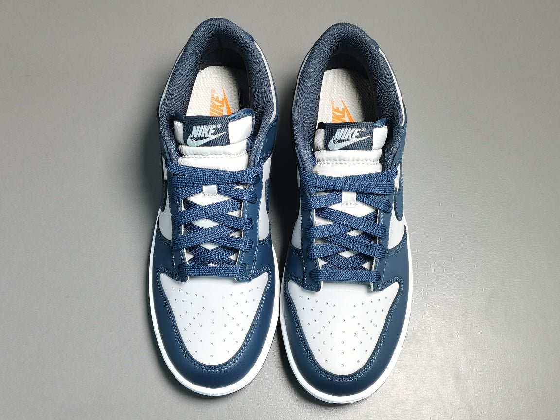 NIKE Dunk - Georgetown Sneakers - Red Unisex Streetwear Limited Edition