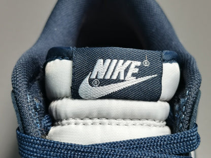 NIKE Dunk - Georgetown Sneakers - Red Unisex Streetwear Limited Edition