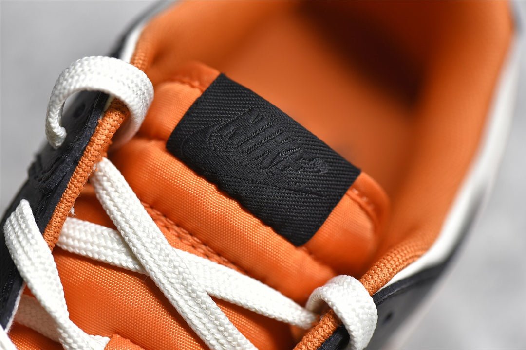 NIKE Dunk - Halloween Sneakers - Red Unisex Streetwear Limited Edition