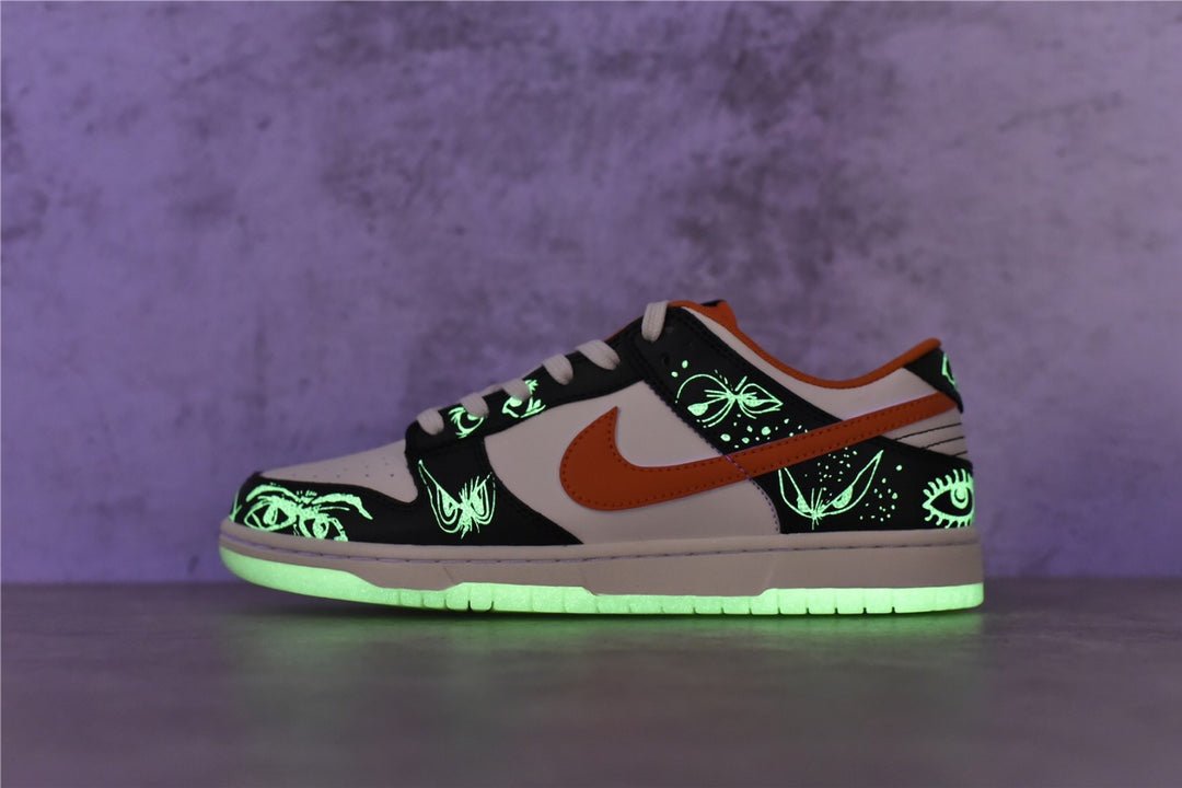 NIKE Dunk - Halloween Sneakers - Red Unisex Streetwear Limited Edition