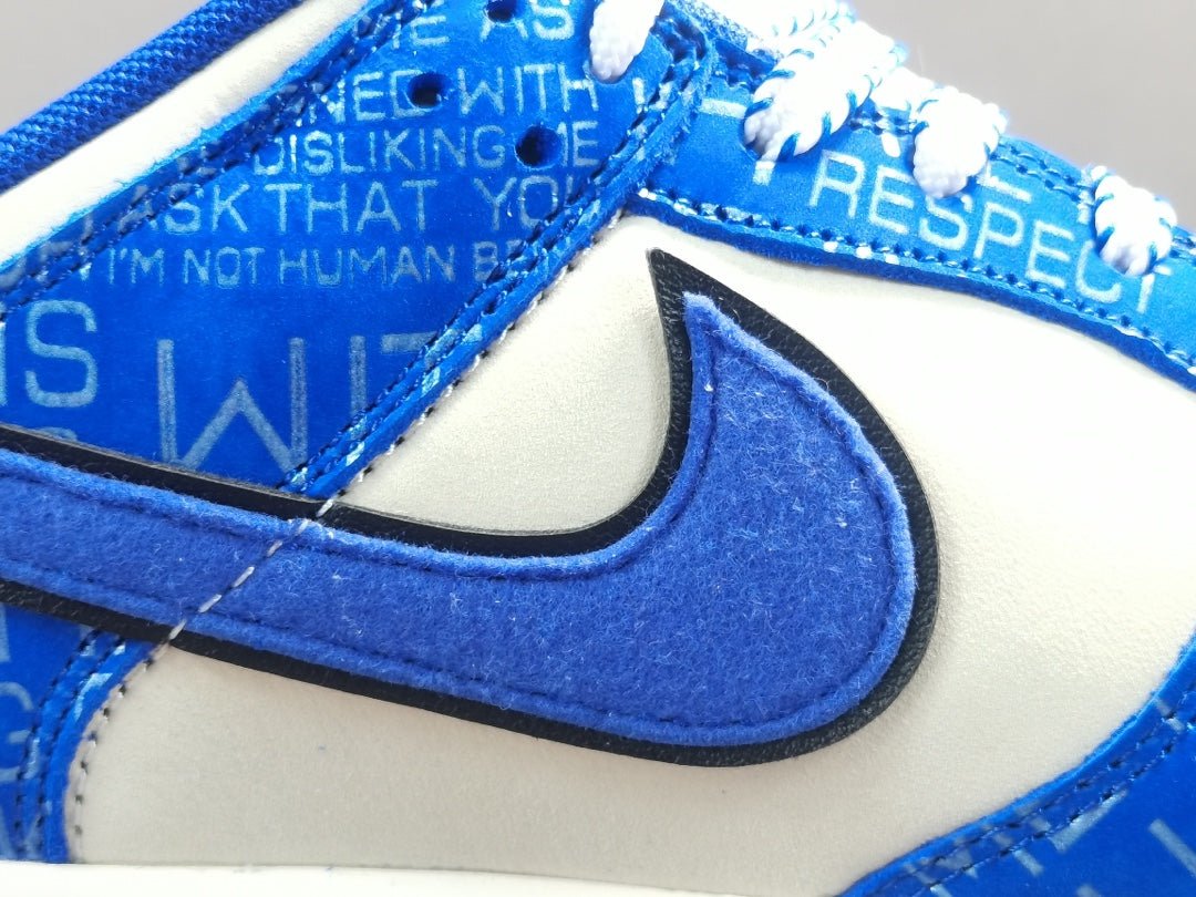 NIKE Dunk - Jackie Robinson Sneakers - Red Unisex Streetwear Limited Edition