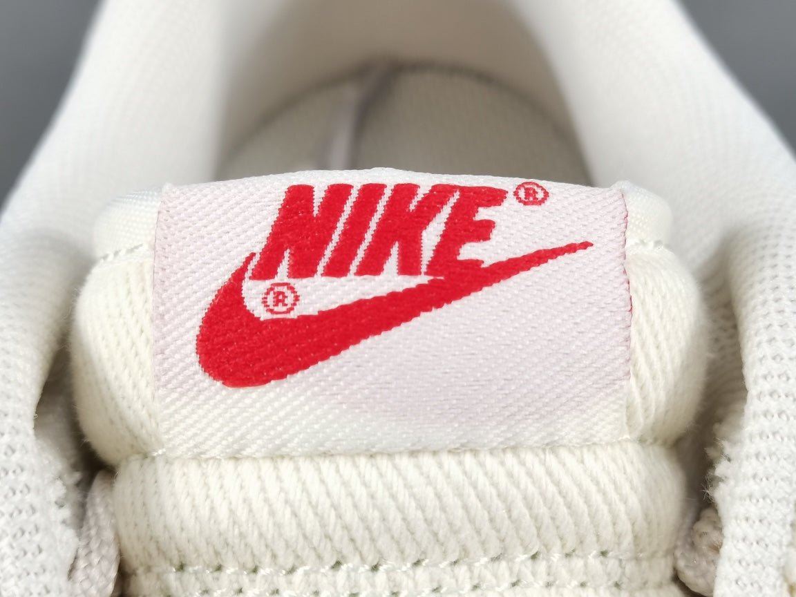 NIKE Dunk - Light Orewood Sashiko Sneakers - Brown Unisex Streetwear Limited Edition