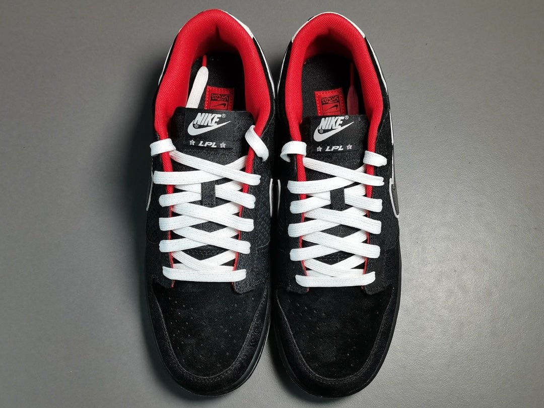 NIKE Dunk - Lpl League Of Legends Sneakers - Red Unisex Streetwear Limited Edition