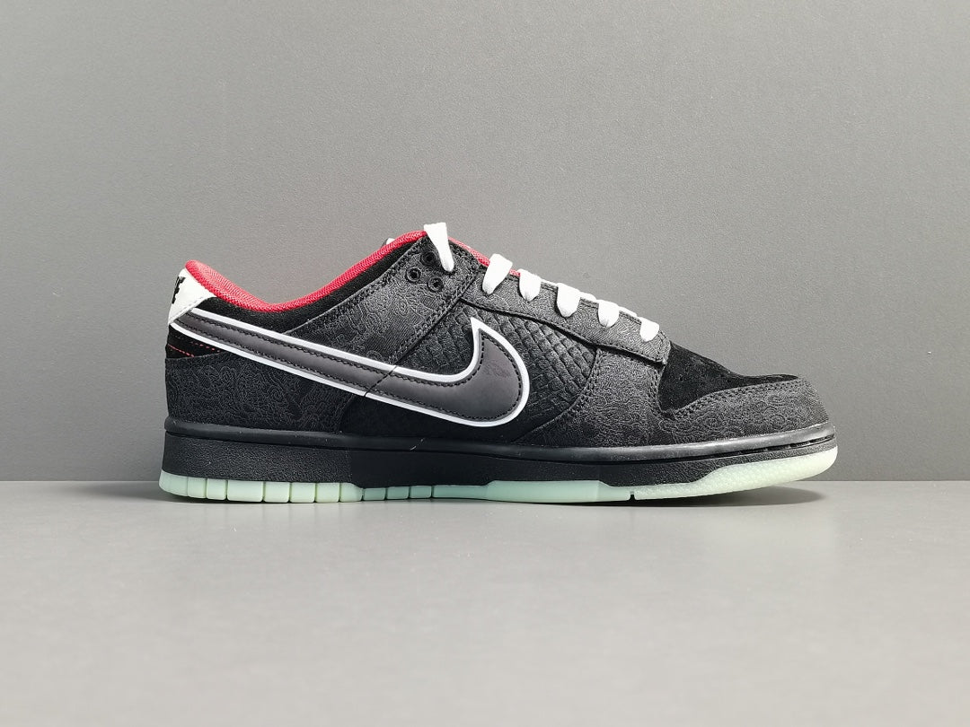 NIKE Dunk - Lpl League Of Legends Sneakers - Red Unisex Streetwear Limited Edition