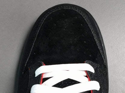 NIKE Dunk - Lpl League Of Legends Sneakers - Red Unisex Streetwear Limited Edition