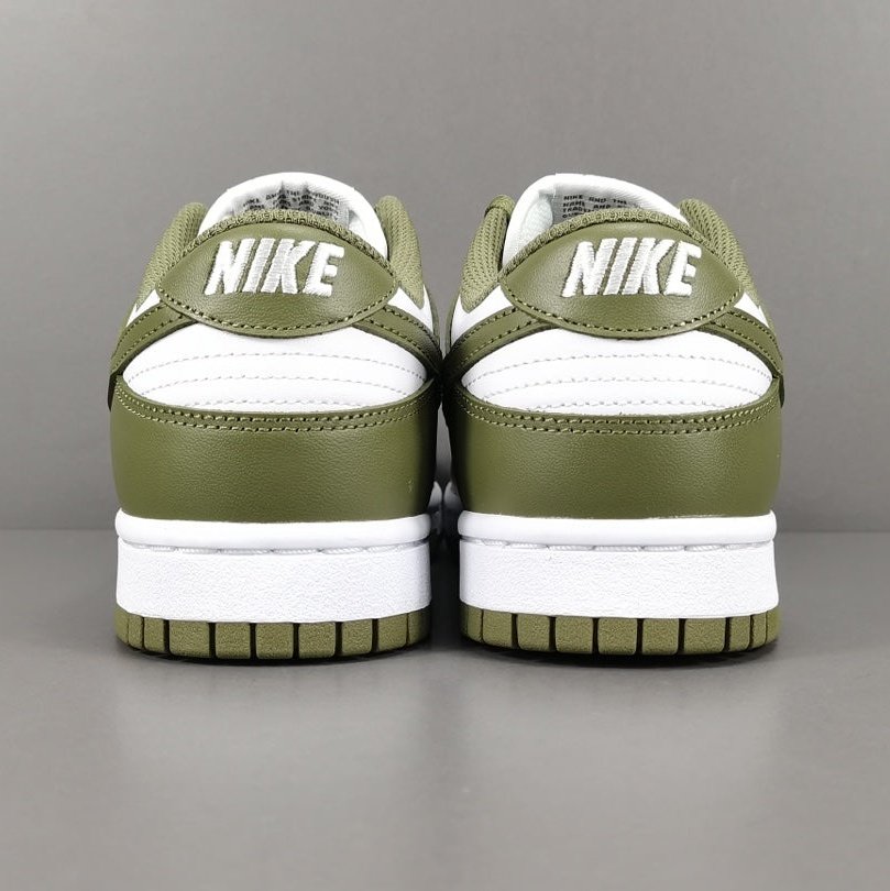 NIKE Dunk - Medium Olive Sneakers Unisex Streetwear Limited Edition
