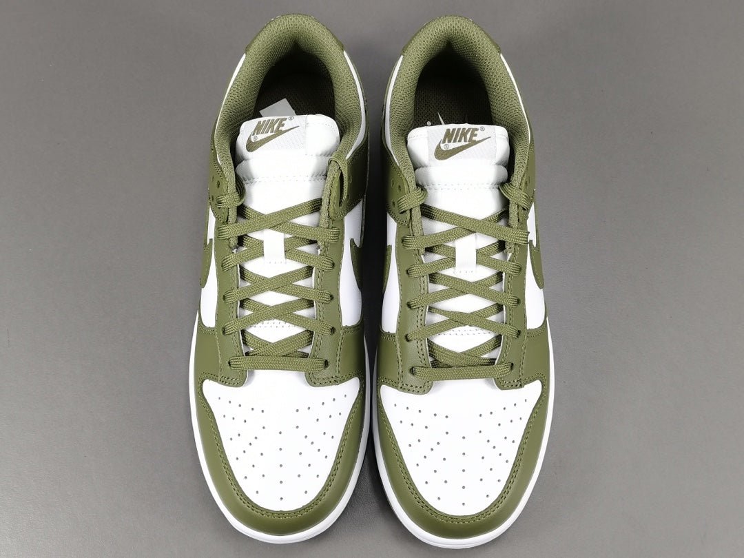 NIKE Dunk - Medium Olive Sneakers Unisex Streetwear Limited Edition
