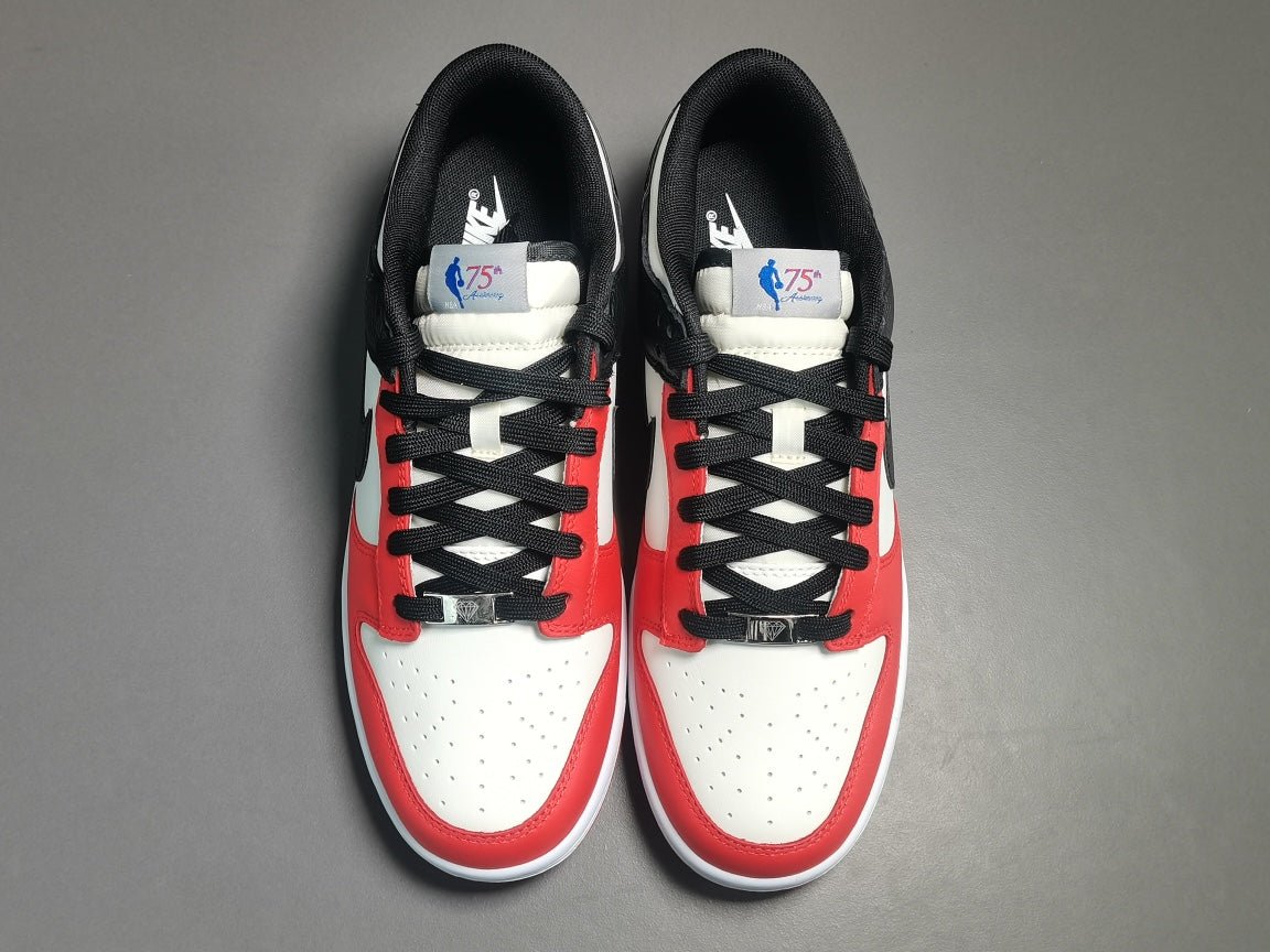NIKE Dunk - Nba 75th Anniversary Chicago Sneakers - Red Unisex Streetwear Limited Edition