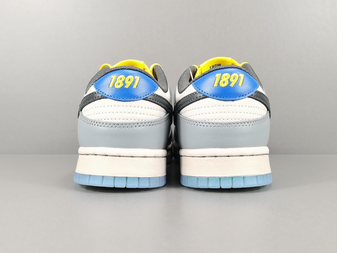 NIKE Dunk - North Carolina Sneakers - White Unisex Streetwear Limited Edition - Introducing the Nike Dunk North Carolina, a classic sneaker that pays tribute to the rich