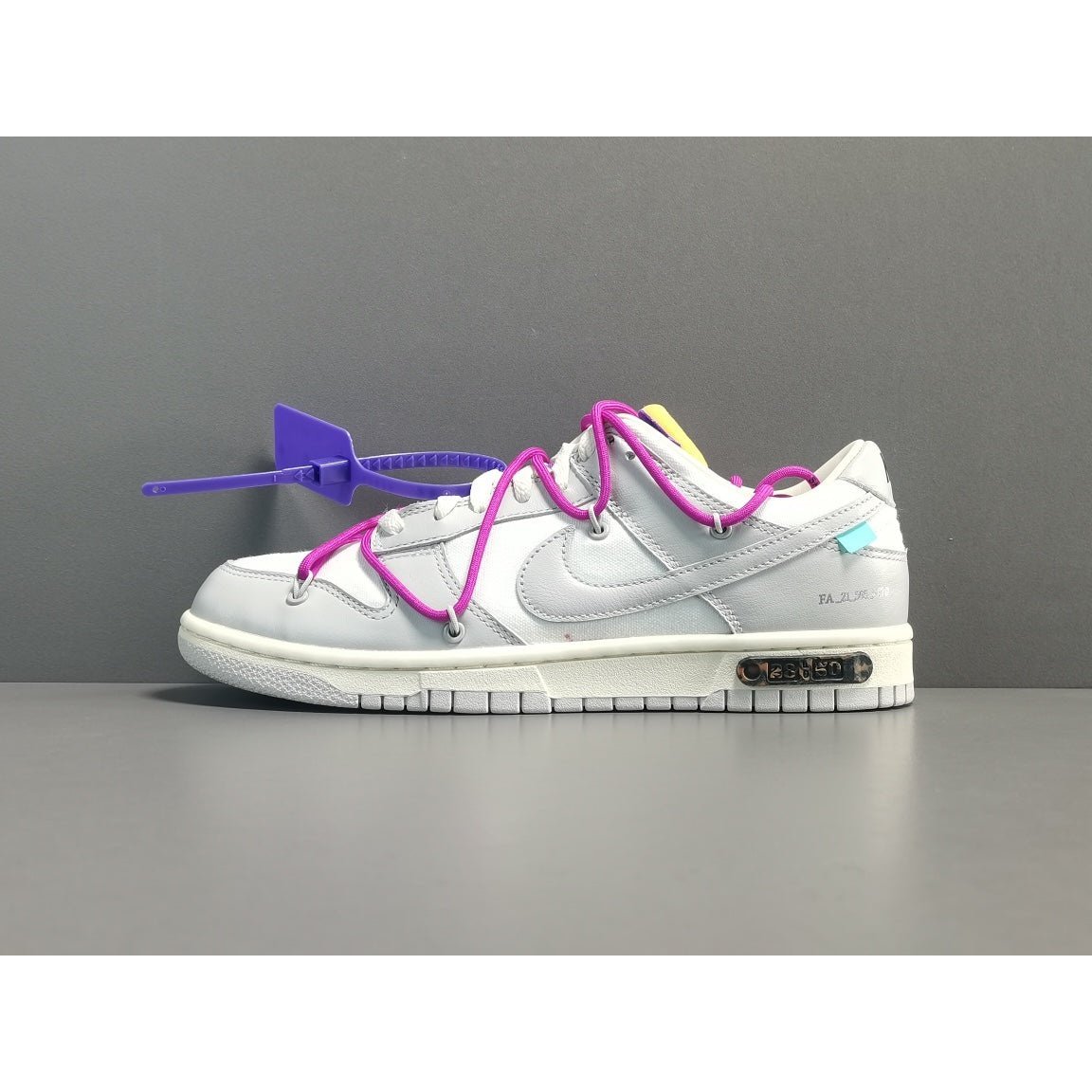 NIKE Dunk - Off-white Lot 28 Sneakers Unisex Streetwear Limited Edition