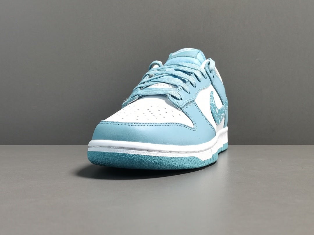 NIKE Dunk - Paisley Pack Worn Sneakers - Blue Unisex Streetwear Limited Edition