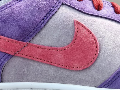 NIKE Dunk - Plum Sneakers - Red Unisex Streetwear Limited Edition