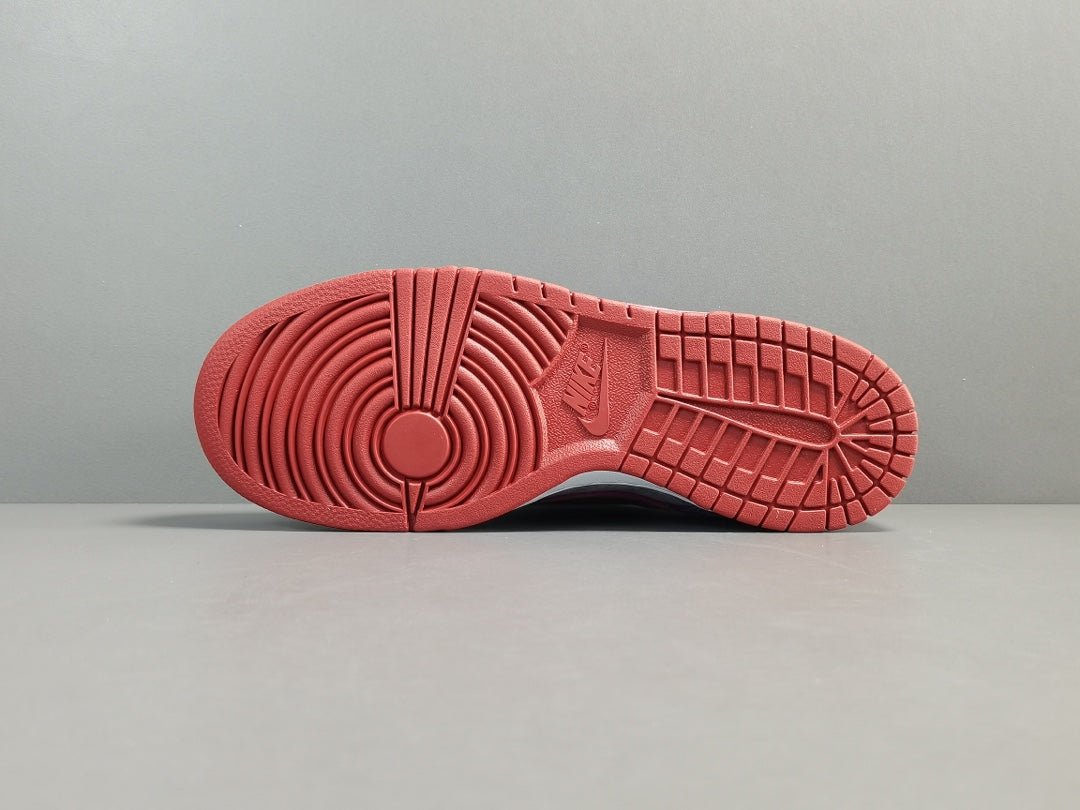 NIKE Dunk - Plum Sneakers - Red Unisex Streetwear Limited Edition
