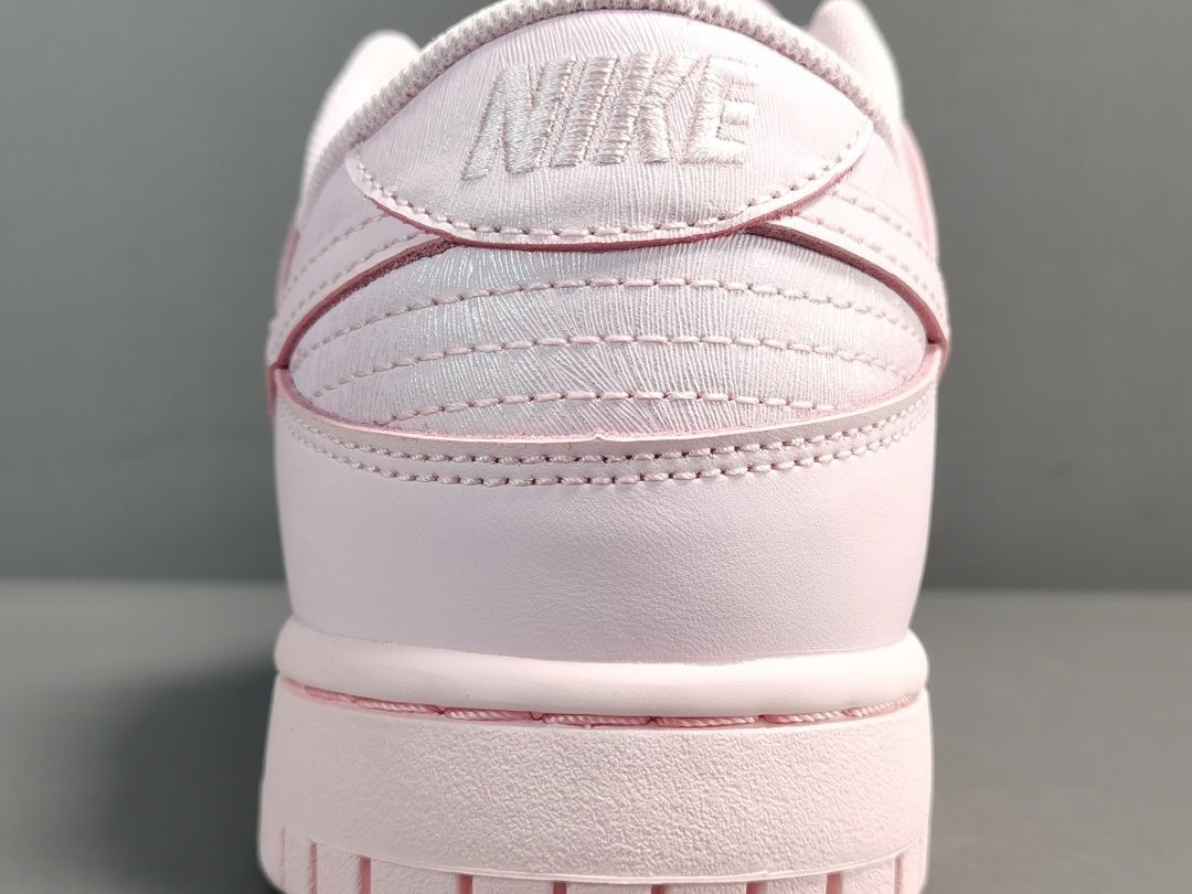 NIKE Dunk - Prism Sneakers - Pink Unisex Streetwear Limited Edition