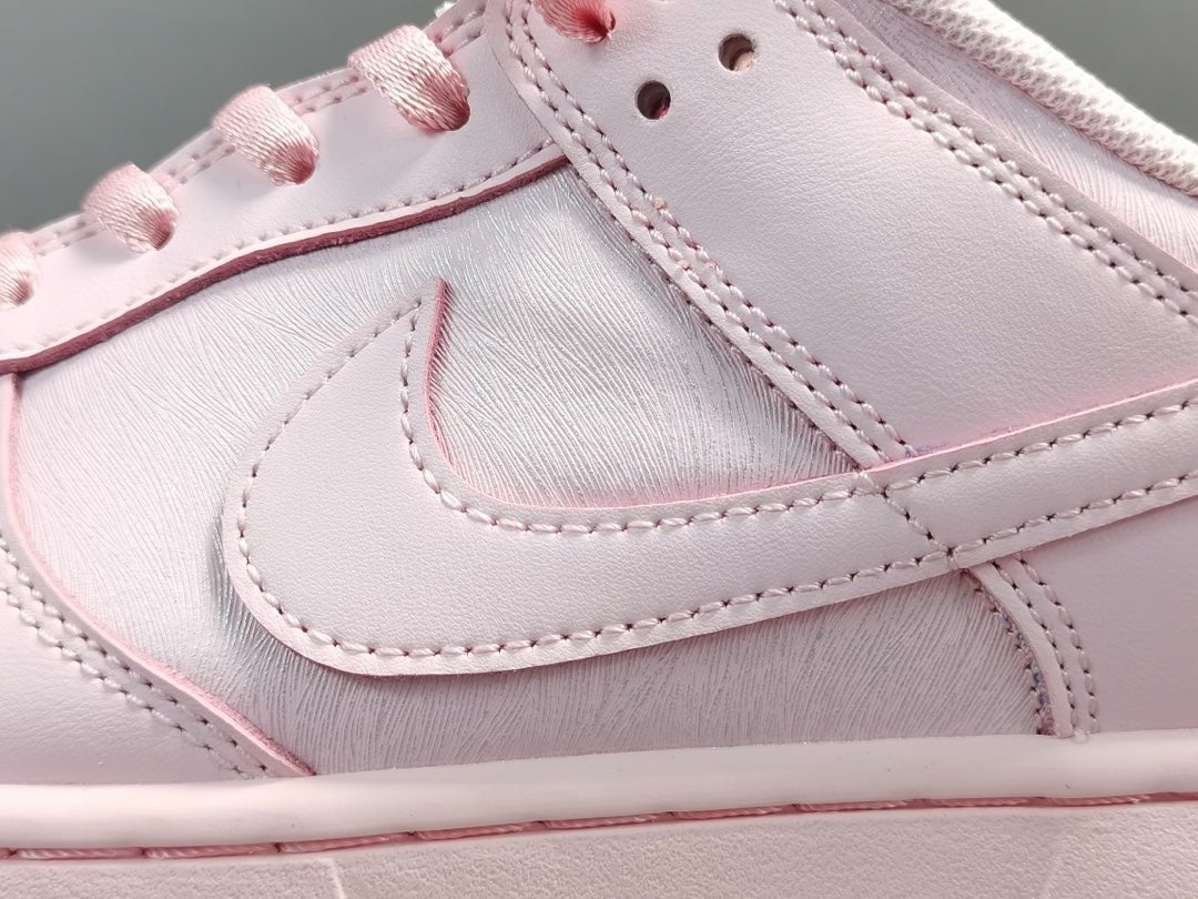 NIKE Dunk - Prism Sneakers - Pink Unisex Streetwear Limited Edition