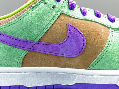 NIKE Dunk - Veneer Sneakers - Red Unisex Streetwear Limited Edition