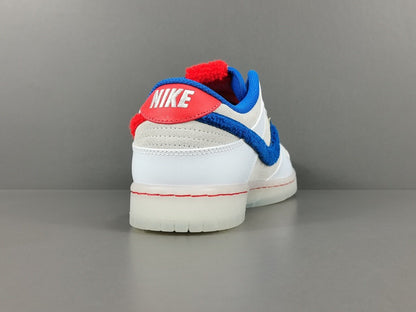 NIKE Dunk - Year Of The Rabbit Rabbit Sneakers - White Unisex Streetwear Limited Edition - Introducing the Nike Dunk 'Rabbit of the Year' White Rabbit: A Classic Sneaker with a