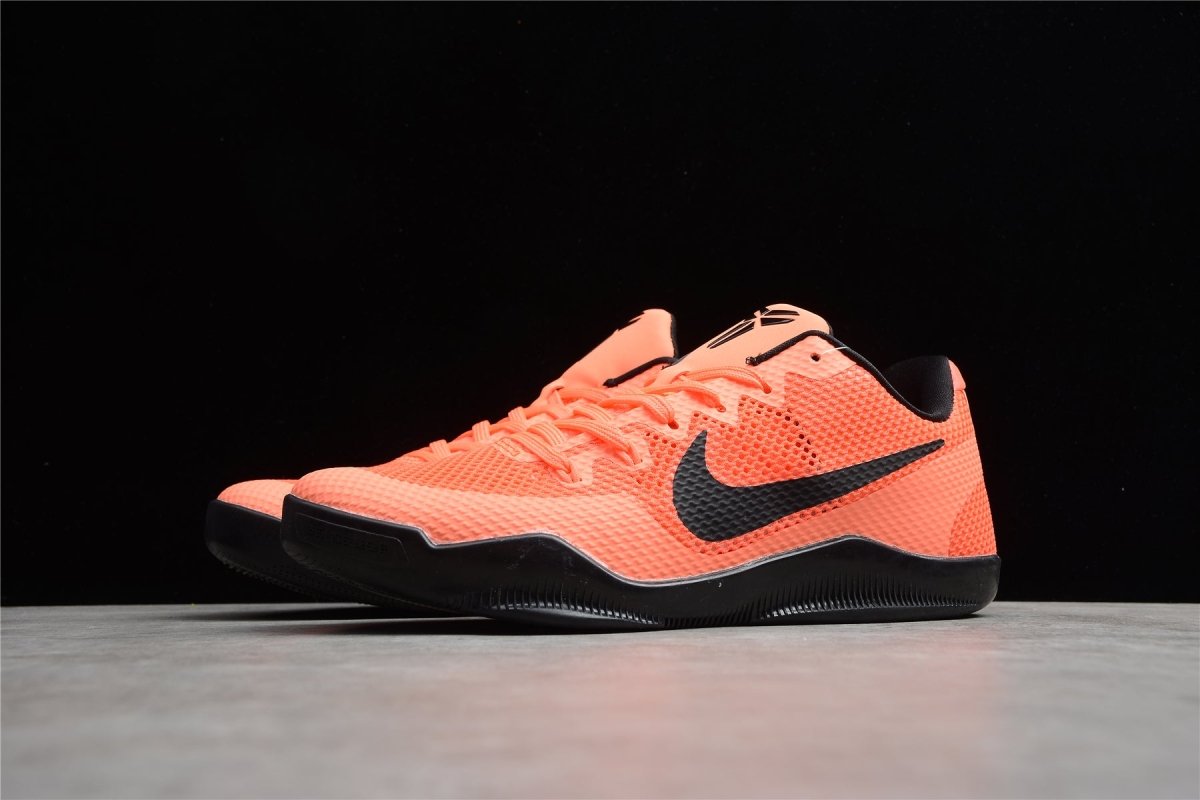 NIKE Kobe 11 Em Low - Barcelona Shoes - Red Unisex Streetwear Limited Edition