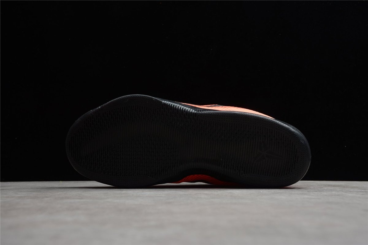 NIKE Kobe 11 Em Low - Barcelona Shoes - Red Unisex Streetwear Limited Edition