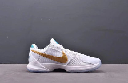 NIKE Kobe 5 - Undefeated What If Sneakers - White Unisex Streetwear Limited Edition