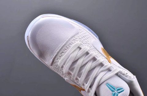 NIKE Kobe 5 - Undefeated What If Sneakers - White Unisex Streetwear Limited Edition