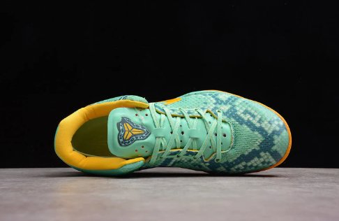 NIKE Kobe 8 - Glow Sneakers - Green Unisex Streetwear Limited Edition