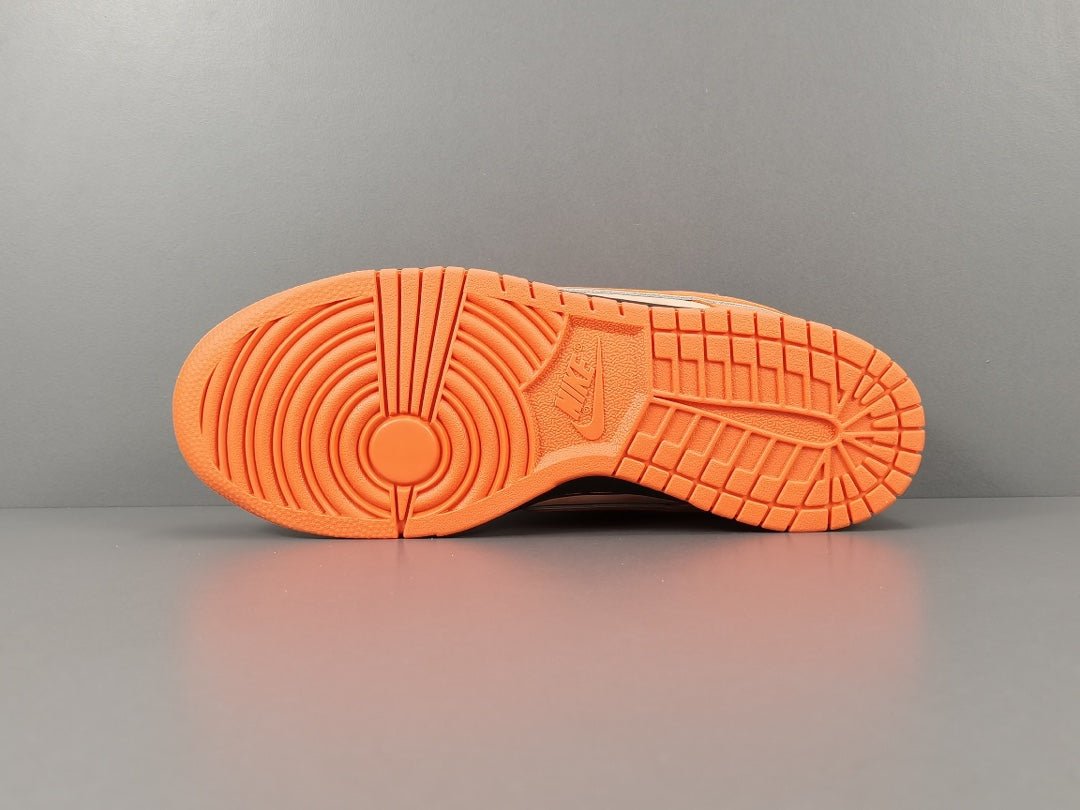 NIKE Sb Dunk - Concepts Lobster Sneakers - Orange Unisex Streetwear Limited Edition