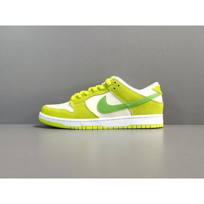 NIKE Sb Dunk - Apple Sneakers - Green Unisex Streetwear Limited Edition