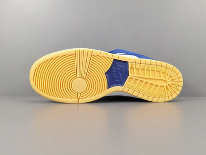 NIKE Sb Dunk - Los Angeles Dodgers Sneakers - White Unisex Streetwear Limited Edition