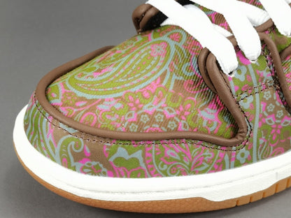 NIKE Sb Dunk - Paisley - Brown Unisex Streetwear Limited Edition
