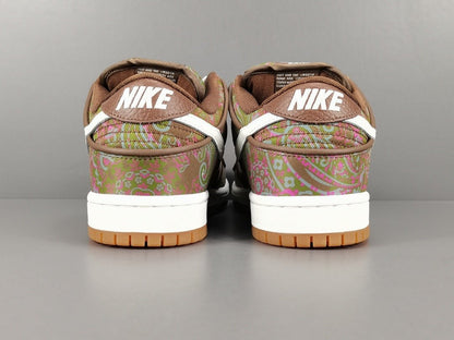NIKE Sb Dunk - Paisley - Brown Unisex Streetwear Limited Edition