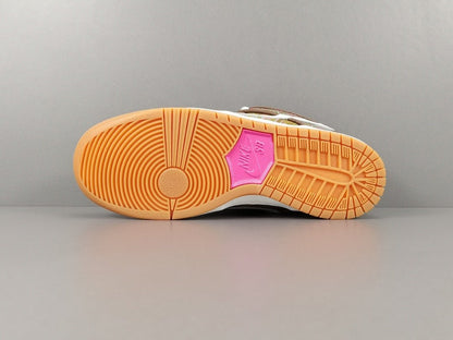NIKE Sb Dunk - Paisley - Brown Unisex Streetwear Limited Edition