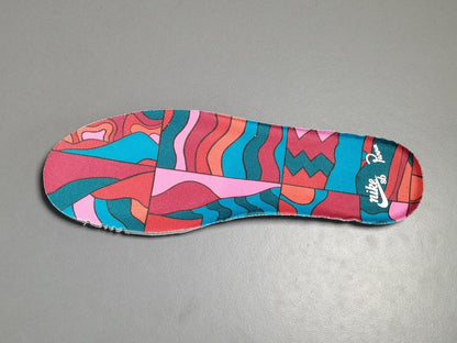 NIKE Sb Dunk - Parra Abstract Art Sneakers - Red Unisex Streetwear Limited Edition