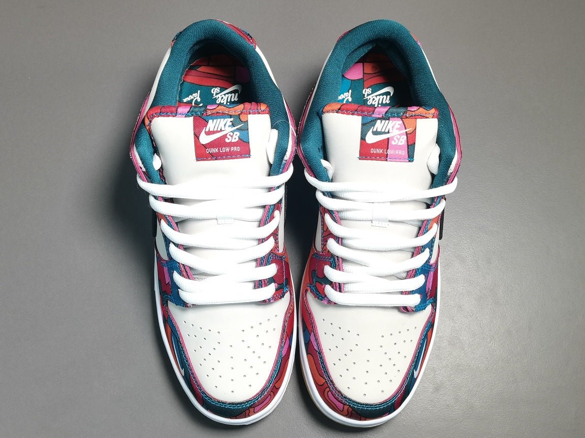 NIKE Sb Dunk - Parra Abstract Art Sneakers - Red Unisex Streetwear Limited Edition