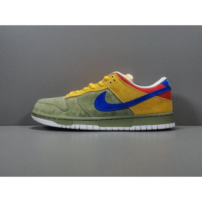 NIKE Sb Dunk - Puff N Stuff Sneakers - Red Unisex Streetwear Limited Edition