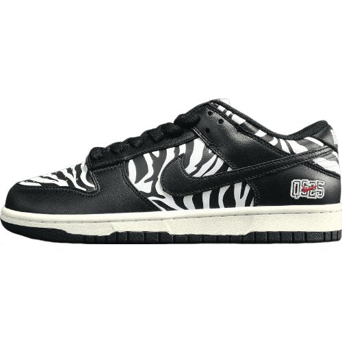 NIKE Sb Dunk - Quartersnacks Sneakers - Zebra Unisex Streetwear Limited Edition