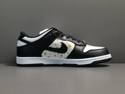 NIKE Sb Dunk - Supreme Stars Sneakers - Black Unisex Streetwear Limited Edition
