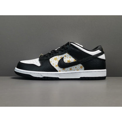 NIKE Sb Dunk - Supreme Stars Sneakers - Black Unisex Streetwear Limited Edition