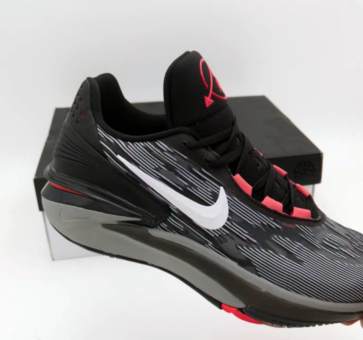 NIKE Zoom G.t. Cut 2 - Bright Crimson Sneakers - Black Unisex Streetwear Limited Edition
