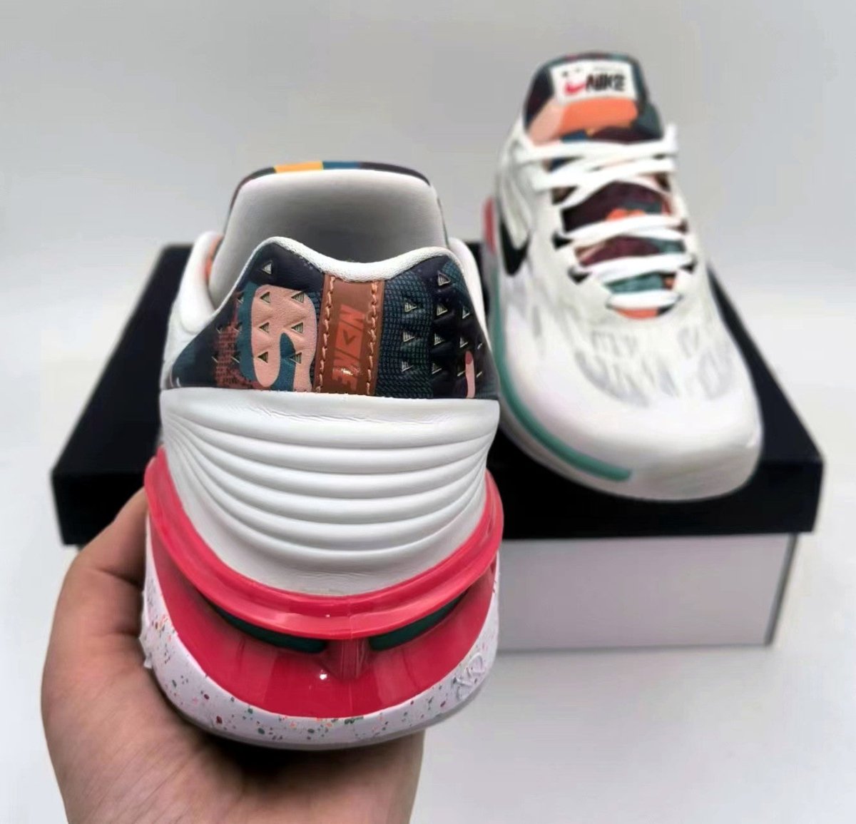NIKE Zoom G.t. Cut 2 - Lunar New Year Leap High - Red Unisex Streetwear Limited Edition
